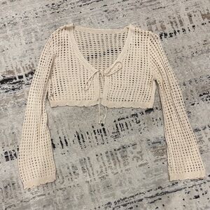 Tilly's Beige Knit Tie-Front Crop Top